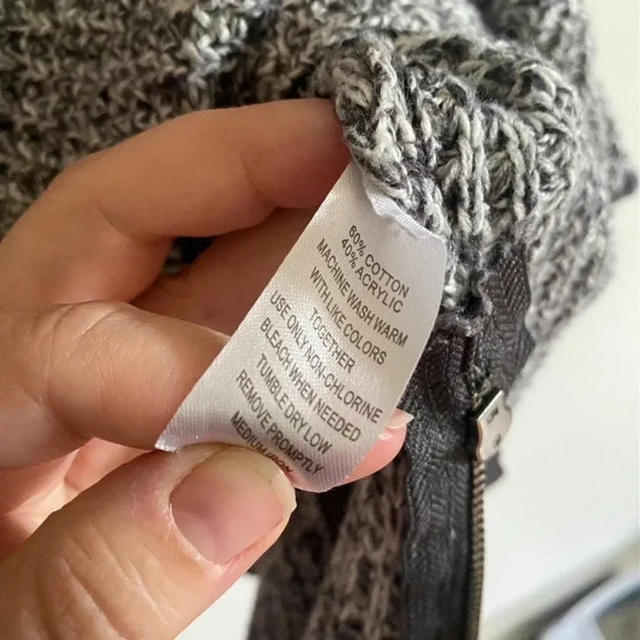 Kaisely Gray Side Zipper Sweater - Picture 9 of 11